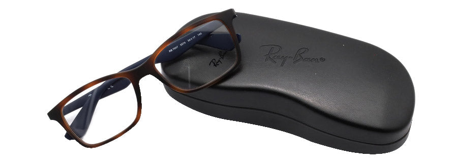Rayban RX7047